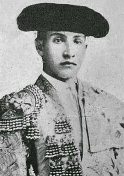 CAYETANO GONZÁLEZ